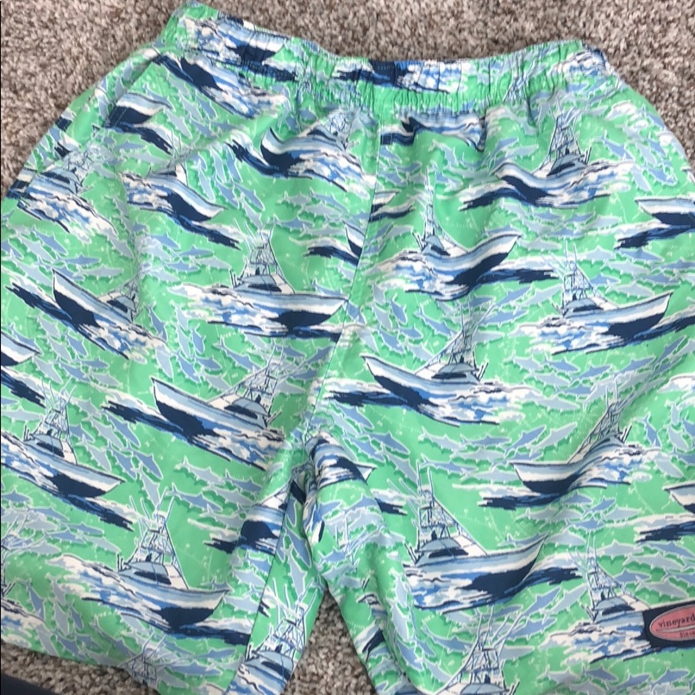 Size M Vineyard Vines Swim Trunk